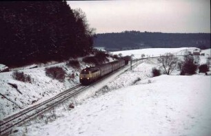 Mittelrot Lok 215 089 E3773 S-CR Bnb-Wagen