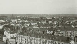 Dresden-Neustadt. Blick vom Turm der Dreikönigskirche nach Osten