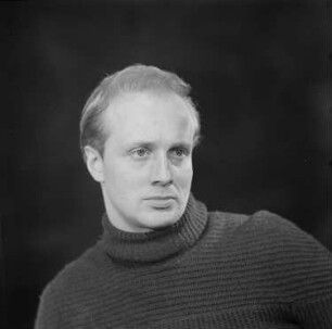 Porträtaufnahmen des Schauspielers Wolfram Schaerf : Porträt des Schauspielers Wolfram Schaerf