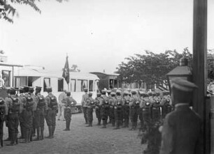 Festliches Ereignis : Thailand. Empfang mit militärischen Ehren am Bahnhof