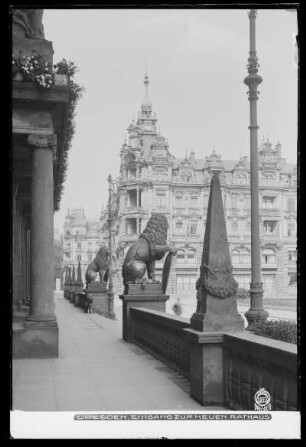 Dresden-Altstadt. Eingang zum Neuen Rathaus