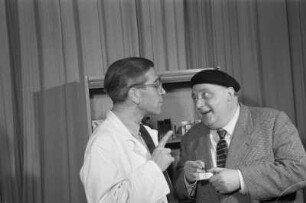 Szenenbilder aus dem Kabarett "Argumentol"
