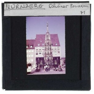 Nürnberg, Schöner Brunnen