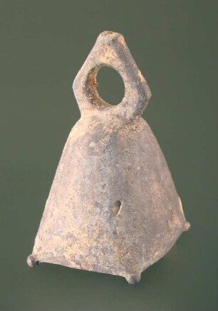 Glocke mit Resten des Klöppels