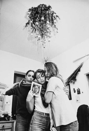 Selbstporträt Susan Lamèr mit Moni und Heike, Huffmannstraße
