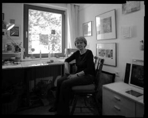 Rosemarie Köster (*1939 in Bertsdorf), Textilgestalterin, Olbersdorf bei Zittau