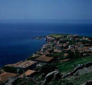 Lesbos. Mithymna, Blick vom Kastron zum Hafen
