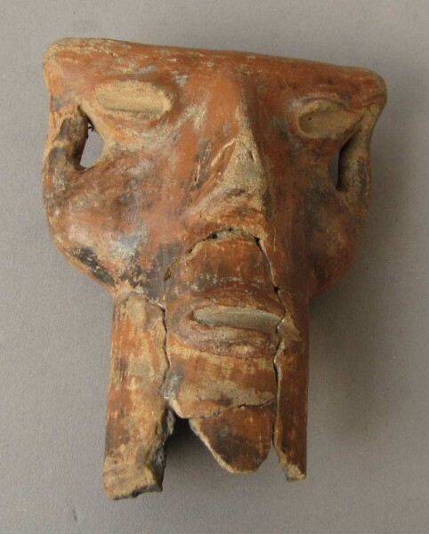 Figurine en argile (fragment)