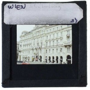 Wien, Maria-Theresien-Hof