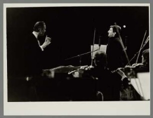 Karl Grell und Heinz Zednik : Portrait des Dirigenten Karl Grell und des Opernsängers (Tenor) Heinz Zednik im Kulturpalast Dresden