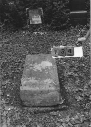 Grabstein 134
