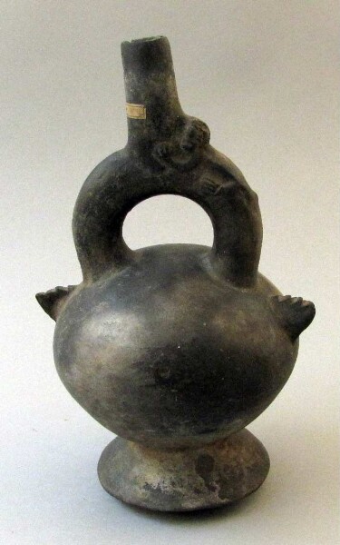 Clay vessel