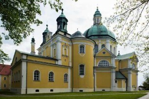 Katholische Kirche der Unbefleckten Empfängnis Mariens und Sankt Philipp Neri, Głogówko (powiat gostyński), Polen