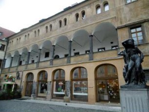 Prag: Teynhof mit Palais Granov