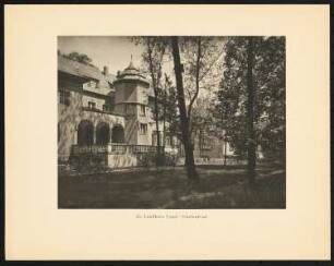Landhaus Vogel, München-Bogenhausen: Gartenseite (aus: Alfred Breslauer, Ausgeführte Bauten 1897-1927)