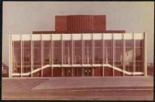 Stadttheater (später: Heinz-Hilpert-Theater), Lünen: Außenansicht Eingangsseite Westen