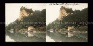 Luftkurhütten des Naturheilers Arnold Rikli unterhalb der Burg am Veldeser See, Veldes
