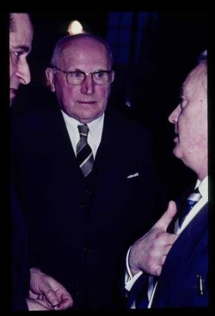 Dr. Ferdinand Friedensburg 10.1.62.