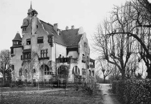 Elstra. Schloss (1902; H. Viehweger, W. Lossow). Eckansicht