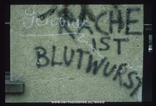 RACHE IST BLUTWURST