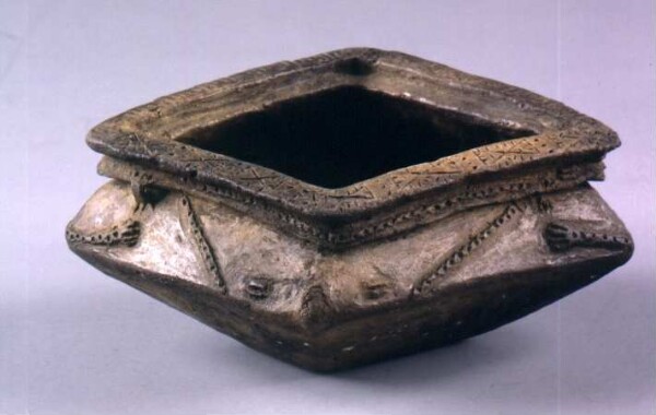 Clay bowl