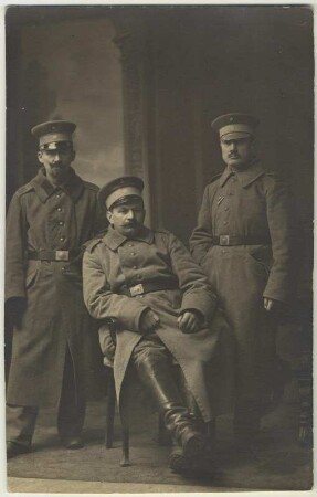Gruppenbild mit Mathieu Molitor (rechts) als Soldat : Gruppenbild mit Mathieu Molitor (rechts) als Soldat. Dresden: SLUB Mscr.Dresd.App.2000,919