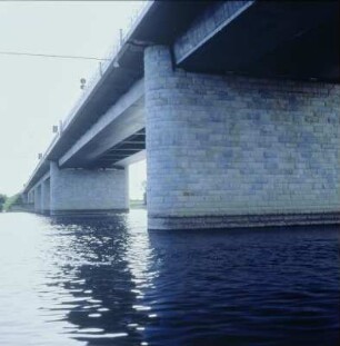 Donaubrücke, Fischerdorf