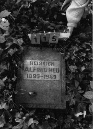 Grabstein 115