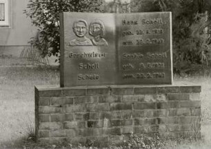 Gedenkstein für Hans und Sophie Scholl