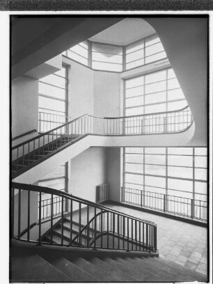 Schule Adlerstraße (Hamburg-Barmbek): Treppenhaus : SchumacherWV Nr. 273
