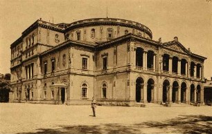 Karlsruhe - 32 Ansichten nach photographischen Aufnahmen. Landestheater