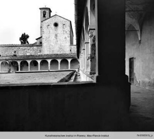 Certosa di Pontignano, Certosa di San Pietro, Großer Kreuzgang, Castelnuovo Berardenga (Siena)