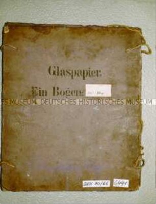 Mappe mit Inhalt "Glaspapier."