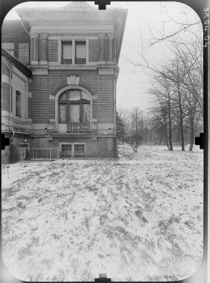 Dresden-Blasewitz, Loschwitzer Straße 15. Villa (um 1890). Straßenfront (Teilansicht)