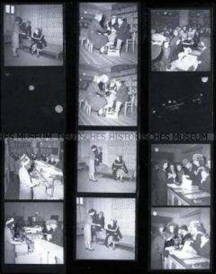 Schwarz-Weiß-Negative mit Aufnahmen aus einem HO-Warenhaus
