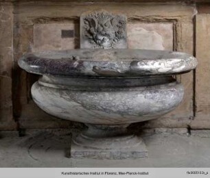 Herkules mit Zerberus : Brunnen mit Maskeron