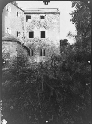 Trebsen/Mulde. Schloß (1509-1527). Seitenfront (Teilansicht) von Südost