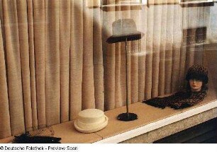 Schaufenster eines Hutgeschäftes