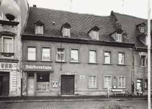 Borna, Wohnhaus mit Bücherstube, Markt 9