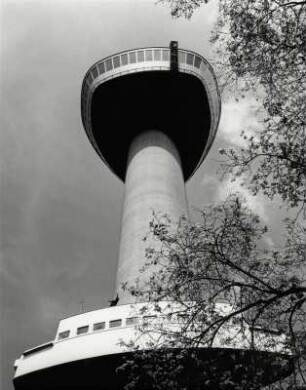 Der Euromast in Rotterdam