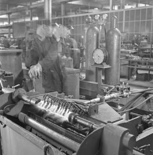 Schweißgerät bei Borgward