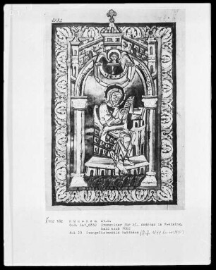 Evangeliar aus Sankt Andreas in Freising — Evangelistenbild Matthäus, Folio 29recto