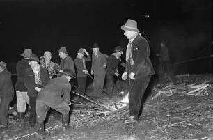 Buchenbach: Scheibenschlagen; beim Scheibenschlagen