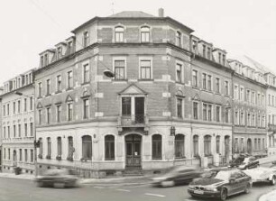 Wohnhaus mit Gaststätte