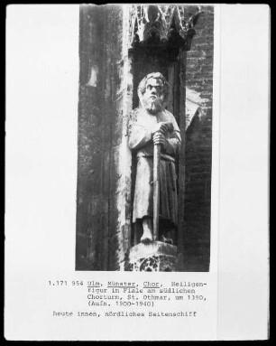 Heiligenfigur in Fiale am südlichen Chorturm, Sankt Othmar