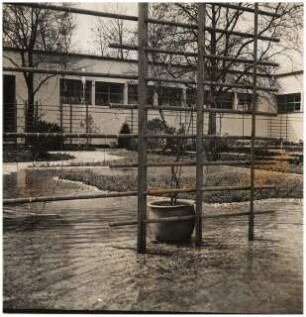 Reichsgartenschau 1936, Dresden Brunnenhof: Rankgerüst