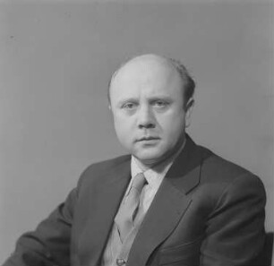 Porträtaufnahmen des Schauspielers Werner Peters (Nationalpreisträger der DDR) : Porträt von Werner Peters