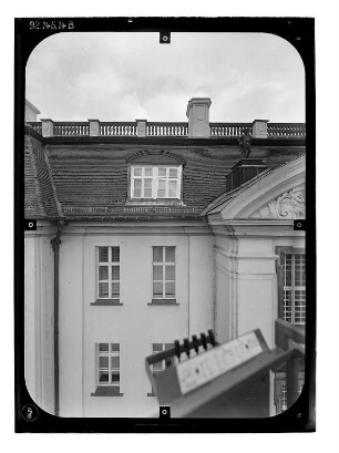 Berlin-Köpenick. Schloß (1677-1681; R. v. Langerfeld). Wasserseite (Teilansicht)