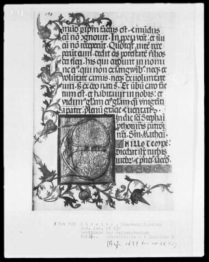 Lektionar für Kloster Weihenstephan angefertigt — Initiale E und Dreiviertelbordüre, Folio 4recto
