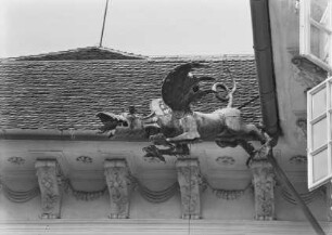 Drache als Wasserspeier